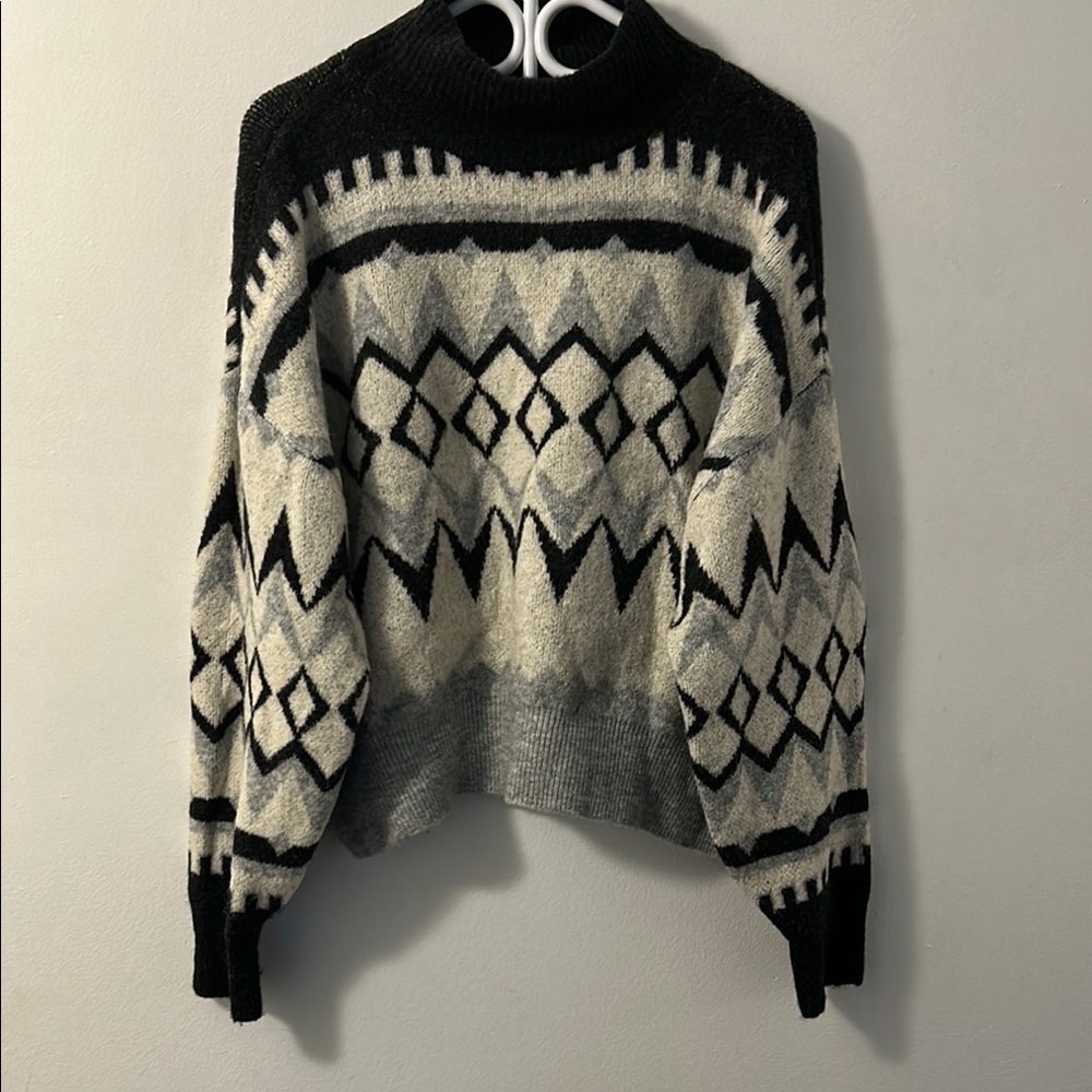 H&M knitted batwing style knit sweater